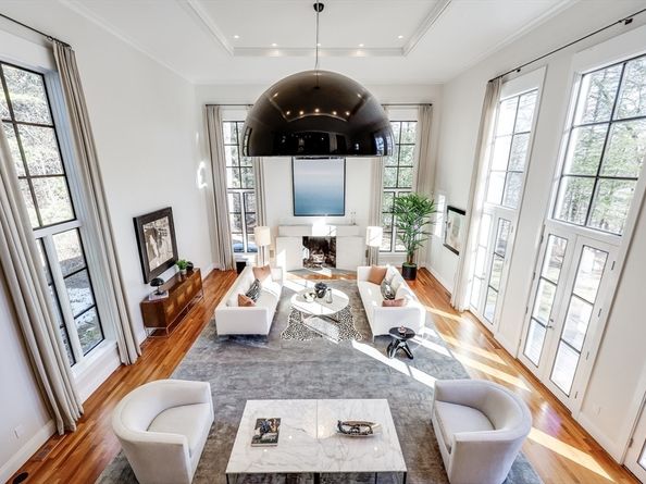 75 Buttricks Hill Drive, Concord MA 01742