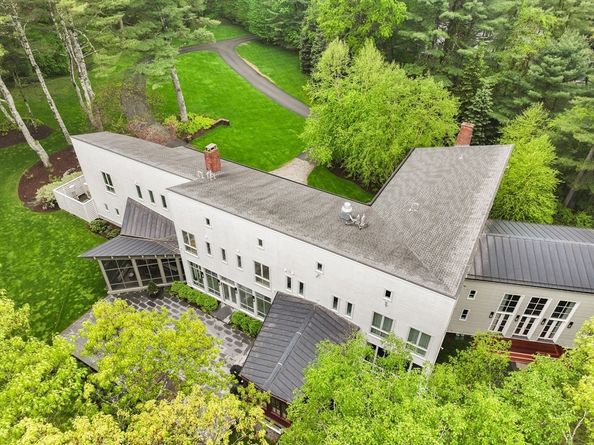 75 Buttricks Hill Drive, Concord MA 01742