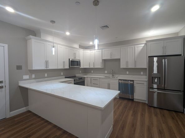 13 Nahant Street 2B, Lynn MA 01902