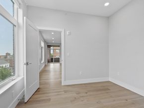 124 Highland Ave 404, Somerville MA 02143