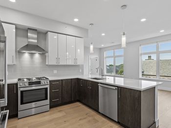 124 Highland Ave
