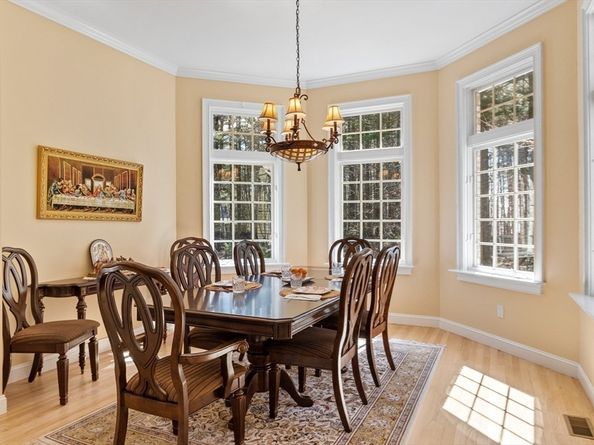 215 Monument Farm Rd, Concord MA 01742