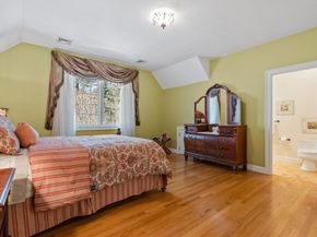 215 Monument Farm Rd, Concord MA 01742