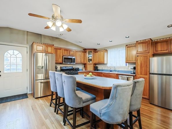 56 Station Street, Stoughton MA 02072