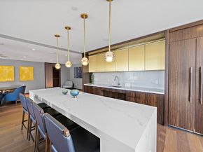133 Seaport 1023, Boston MA 02210