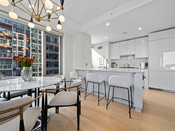 133 Seaport 1023, Boston MA 02210