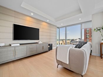 133 Seaport
