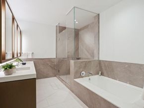 380 Harrison Ave 14J, Boston MA 02118