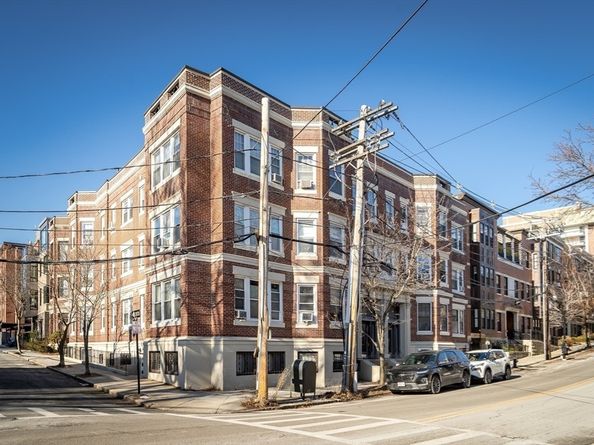 98 Saint Paul Street A1, Brookline MA 02446
