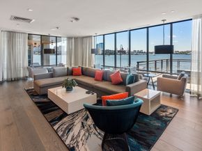 45 Lewis PH15, Boston MA 02128