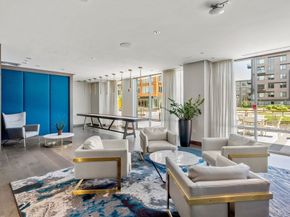 45 Lewis PH15, Boston MA 02128