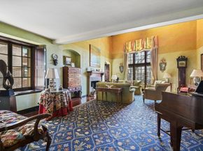 1 West Hill Place, Boston MA 02114