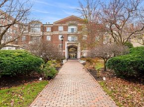130 Mount Auburn 108, Cambridge MA 02138