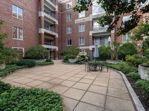 130 Mount Auburn 108, Cambridge MA 02138