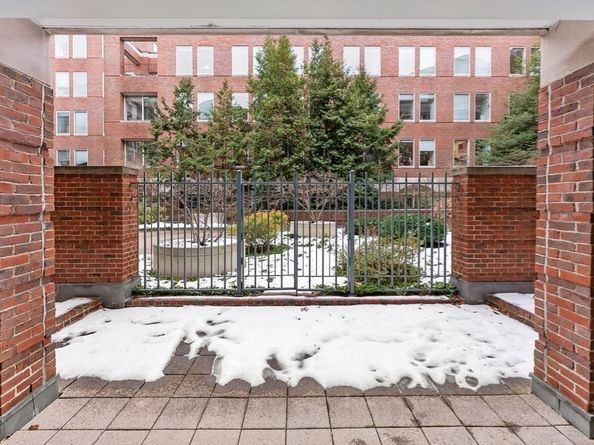 130 Mount Auburn 108, Cambridge MA 02138