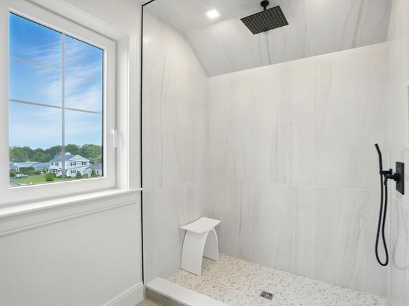 176 Plymouth Ave, Marshfield MA 02050