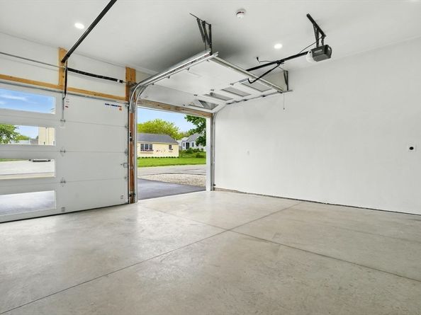 176 Plymouth Ave, Marshfield MA 02050
