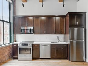 49 Melcher St 405, Boston MA 02210