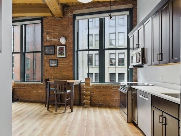 49 Melcher St 405, Boston MA 02210