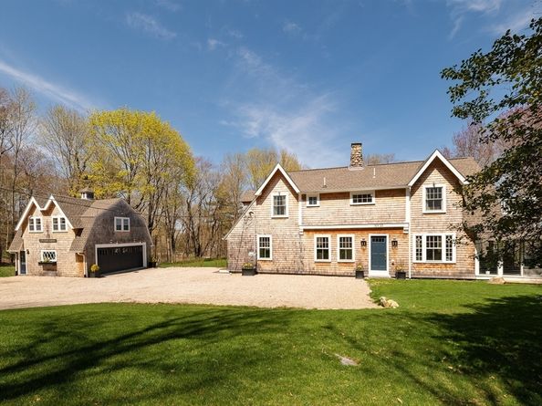 35 Mayflower Rd, Marshfield MA 02050