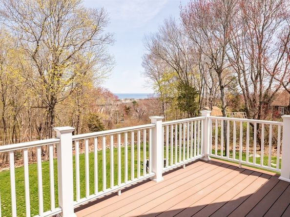 35 Mayflower Rd, Marshfield MA 02050
