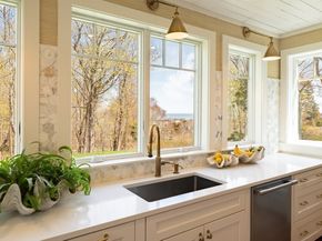 35 Mayflower Rd, Marshfield MA 02050