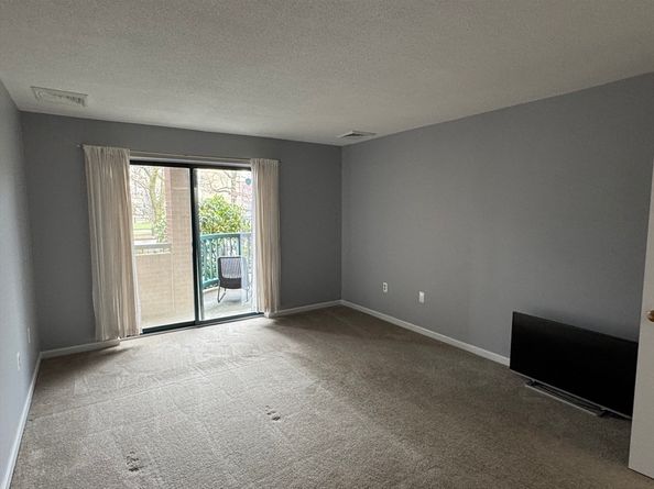 50 S Common Street 104, Lynn MA 01902
