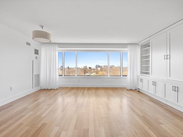 165 Tremont St 902, Boston MA 02111