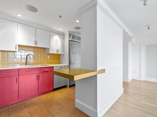 165 Tremont St 902, Boston MA 02111