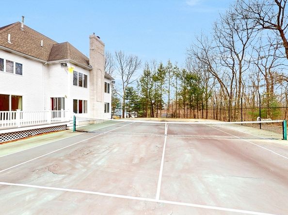 74 Eisenhower Dr, Sharon MA 02067