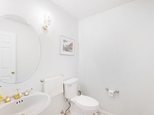 74 Eisenhower Dr, Sharon MA 02067