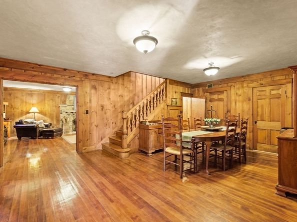 229-189 Main St, Douglas MA 01516