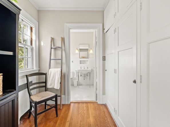 229-189 Main St, Douglas MA 01516