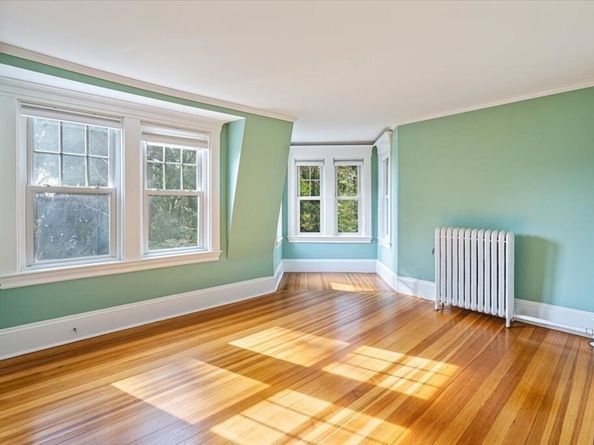 48 Neal Gate St, Scituate MA 02066