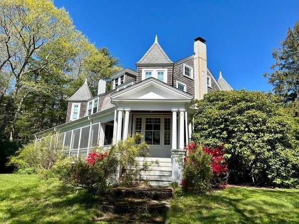 48 Neal Gate St, Scituate MA 02066