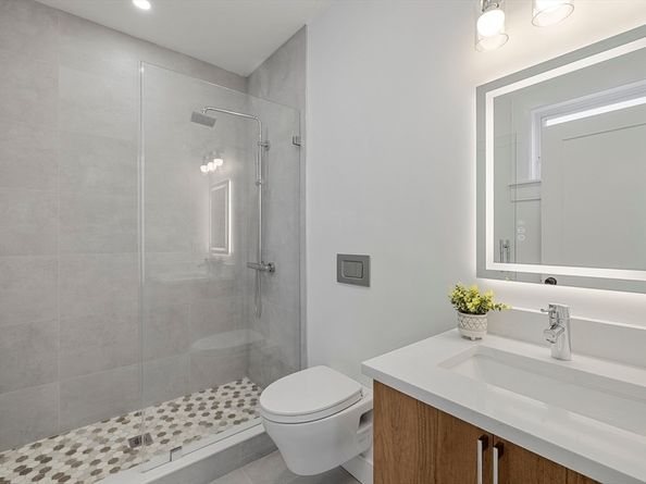 39 Seven Pines Ave 39, Cambridge MA 02140