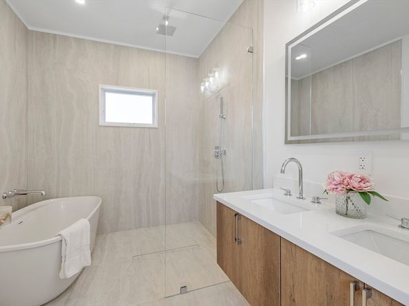 39 Seven Pines Ave 39, Cambridge MA 02140