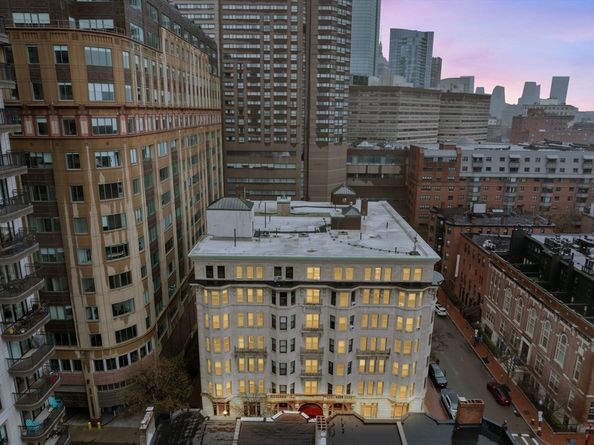 8 Garrison St 100, Boston MA 02116