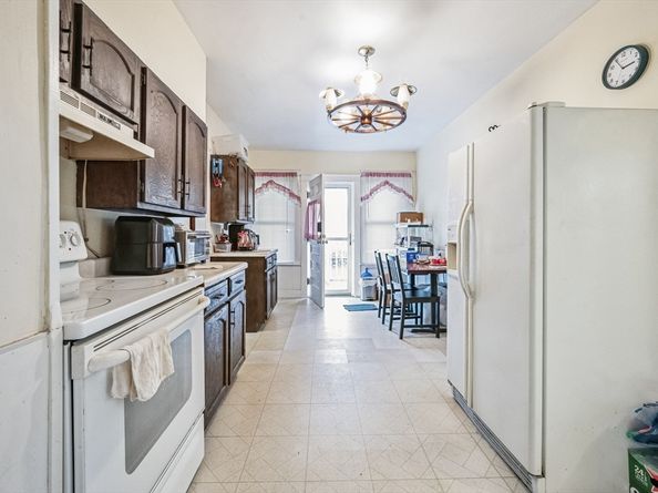 40 Jay St, Gardner MA 01440