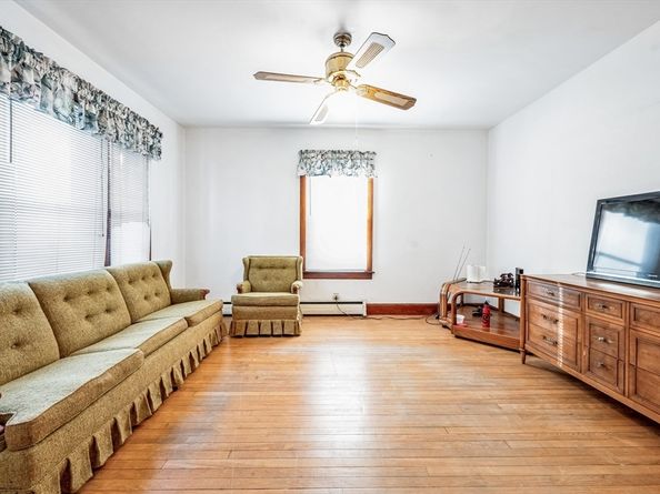 40 Jay St, Gardner MA 01440