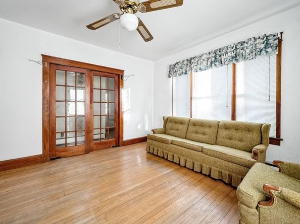 40 Jay St, Gardner MA 01440