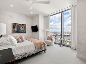 1 Dalton Street 4002, Boston MA 02115