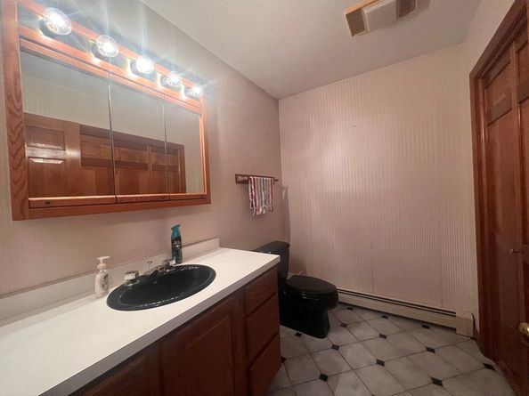 55 Hill Street, Lakeville MA 02347