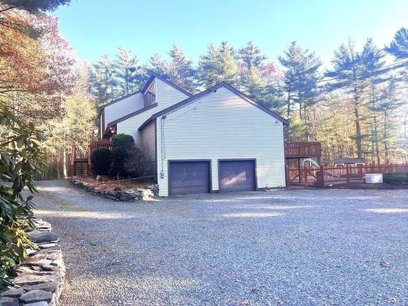 55 Hill Street, Lakeville MA 02347