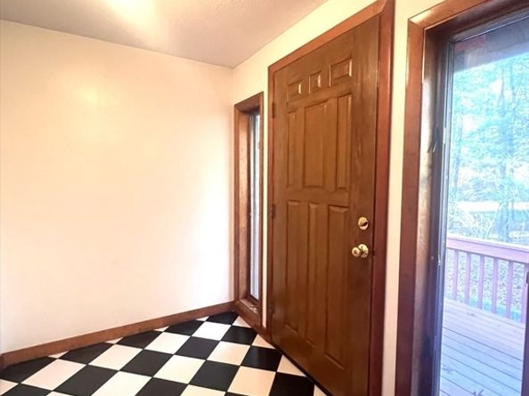 55 Hill Street, Lakeville MA 02347