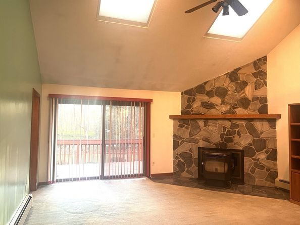 55 Hill Street, Lakeville MA 02347