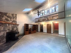 55 Hill Street, Lakeville MA 02347