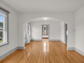 113 May St, Worcester MA 01602