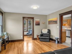 113 May St, Worcester MA 01602