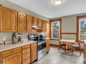 113 May St, Worcester MA 01602